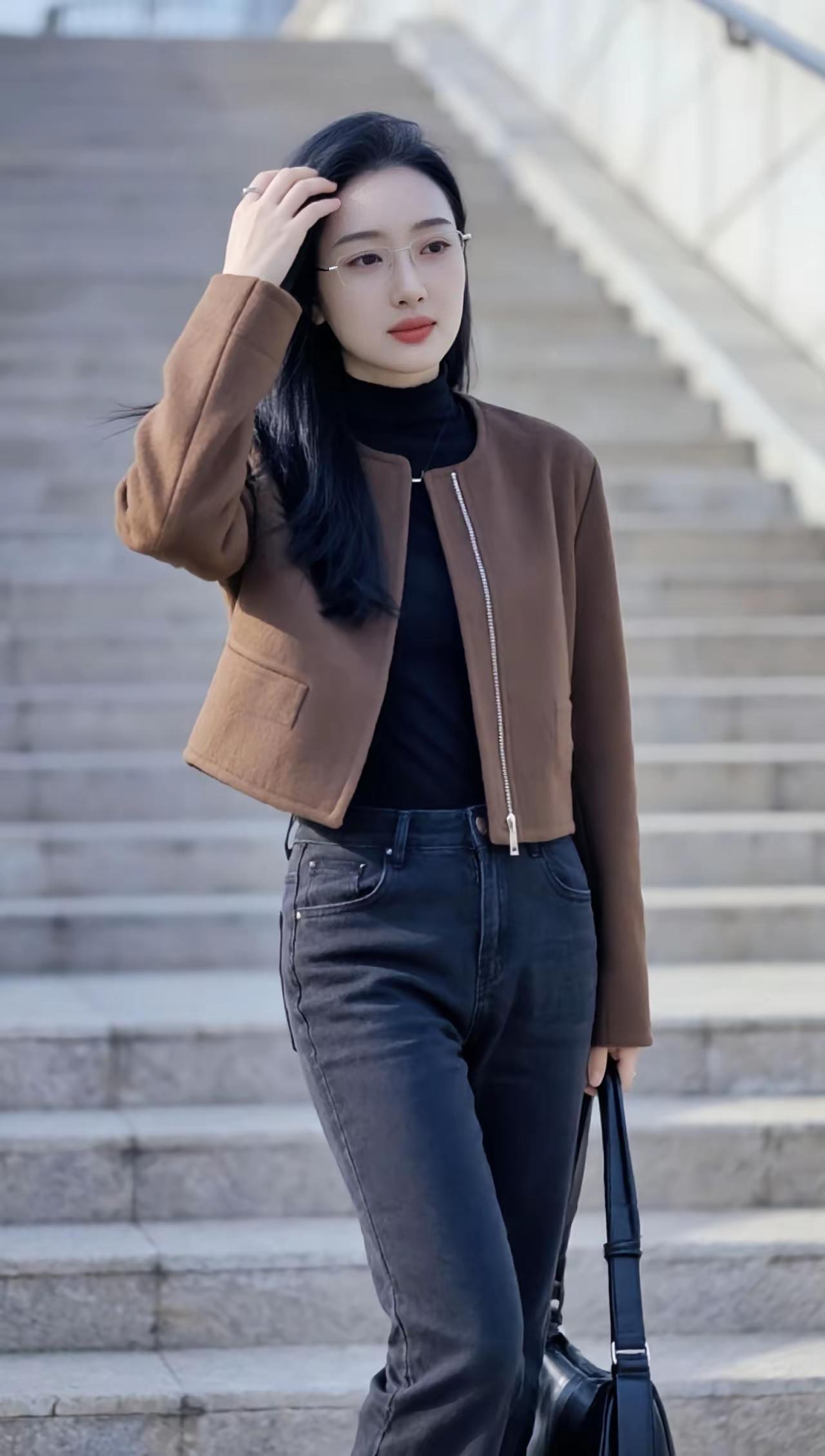 什么样的穿搭可以让人显得很有气质