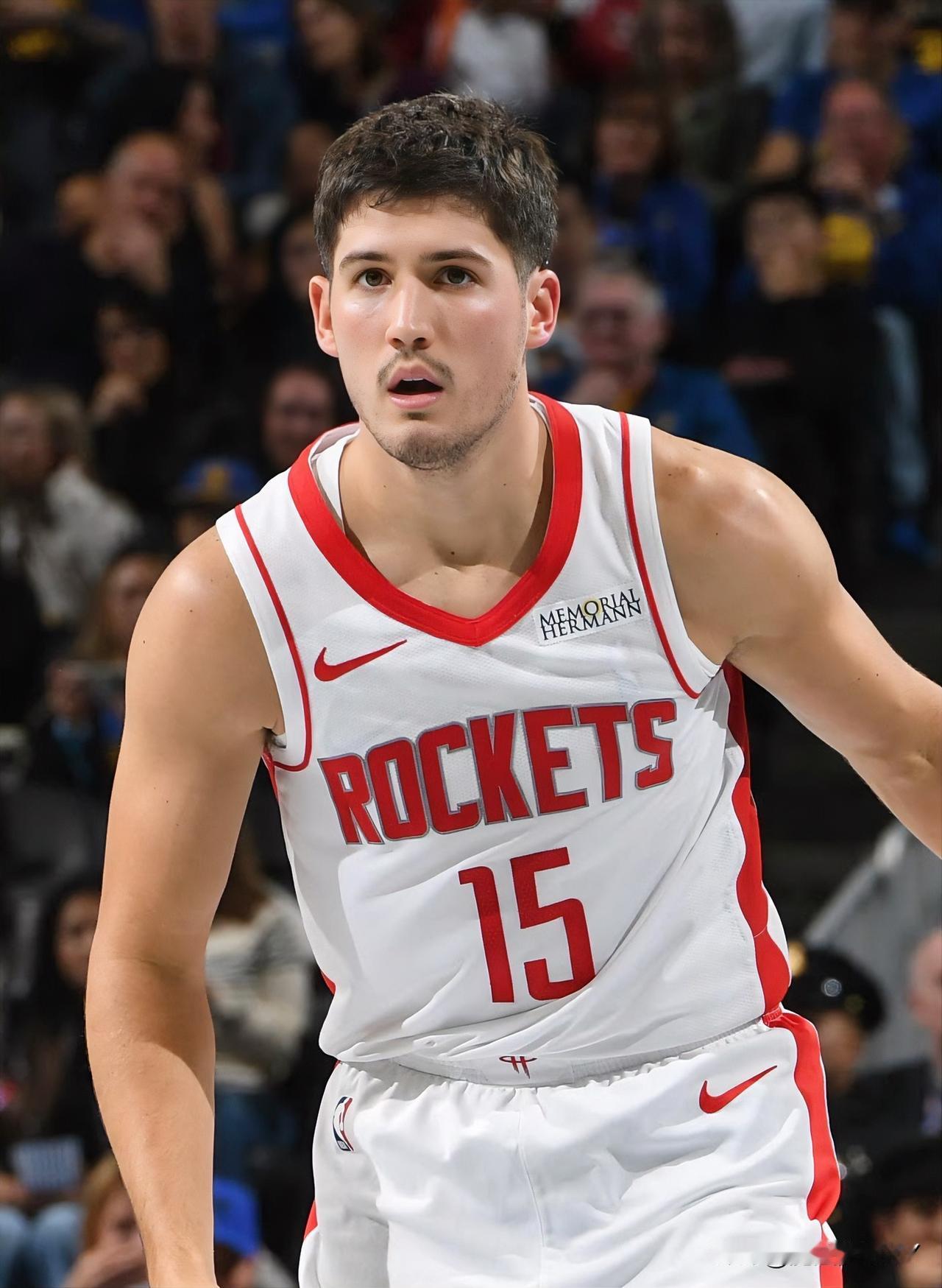 火箭队现在最开心的人不是主教练乌度卡不是拿到31分的谢泼德，而是球队管理层