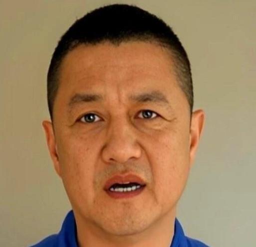 李亚鹏直播坦言，一月多次被李嫣拉黑，原因简单又现实！2026年1月19日，李