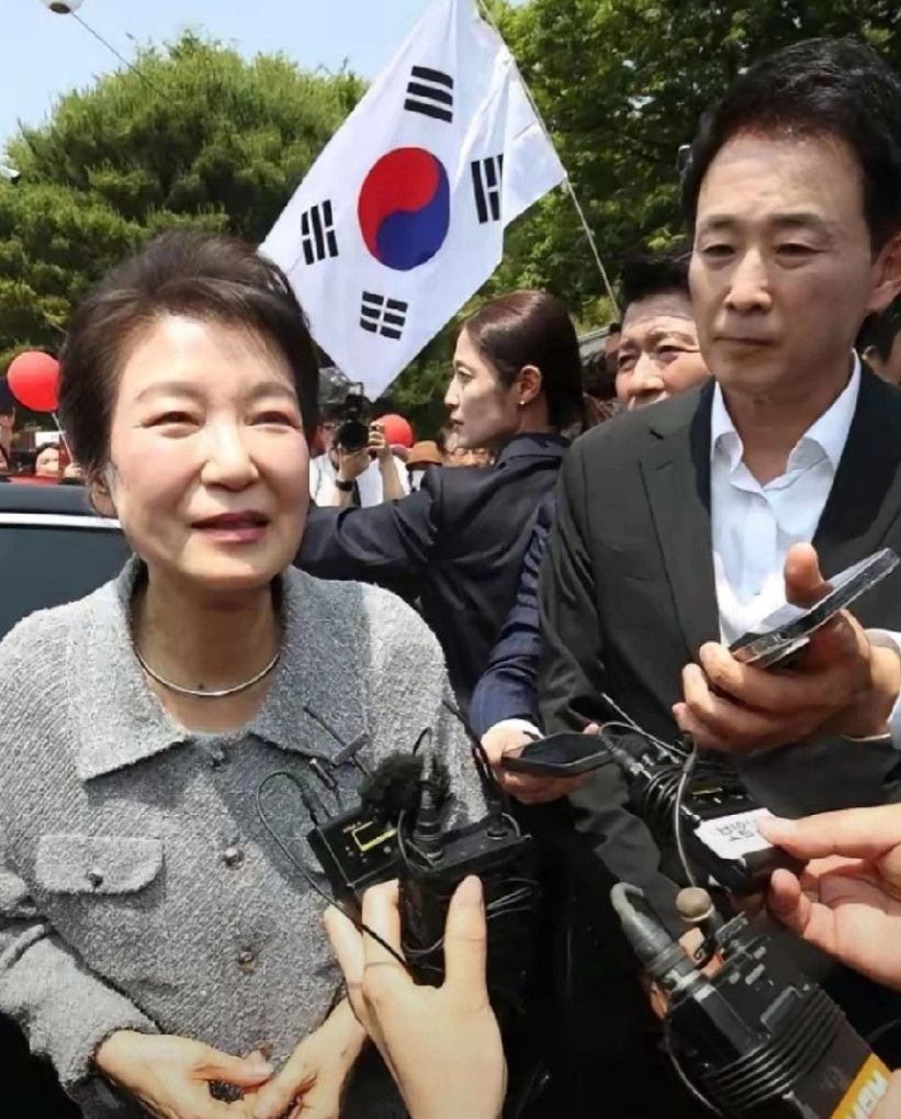 李在明刚上任就提出了一件旧事！李在明说要彻查2014年世越号沉船事件，这起事件