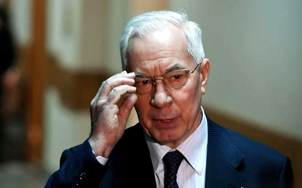 好家伙，这牌桌上的戏，越来越有意思了。乌克兰的反腐机构，突然调转枪口，开始查自