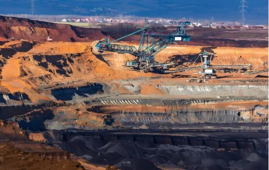 出头鸟来了！ 2月1日，印度财长西塔拉曼在预算演讲中宣布了一项重磅政策：取消