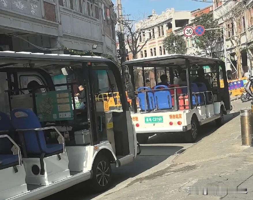 今天在福建泉州旅游，发现这里有个最大的亮点，为当地政府点赞，实实在在为游客着想！