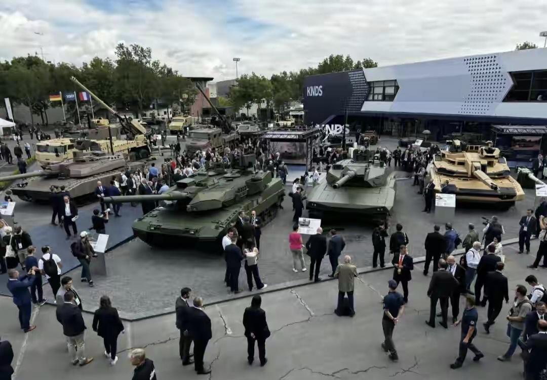 “豹”2A8坦克亮相，重金打造“过时武器”比利时陆军认知网