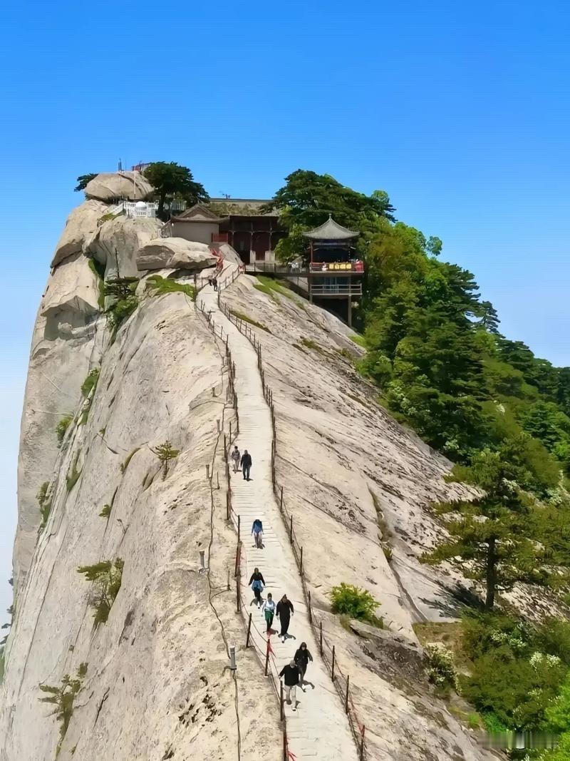 盘点辽宁最值得去的十大名山：1.鞍山·千山-亮点：东北第一名