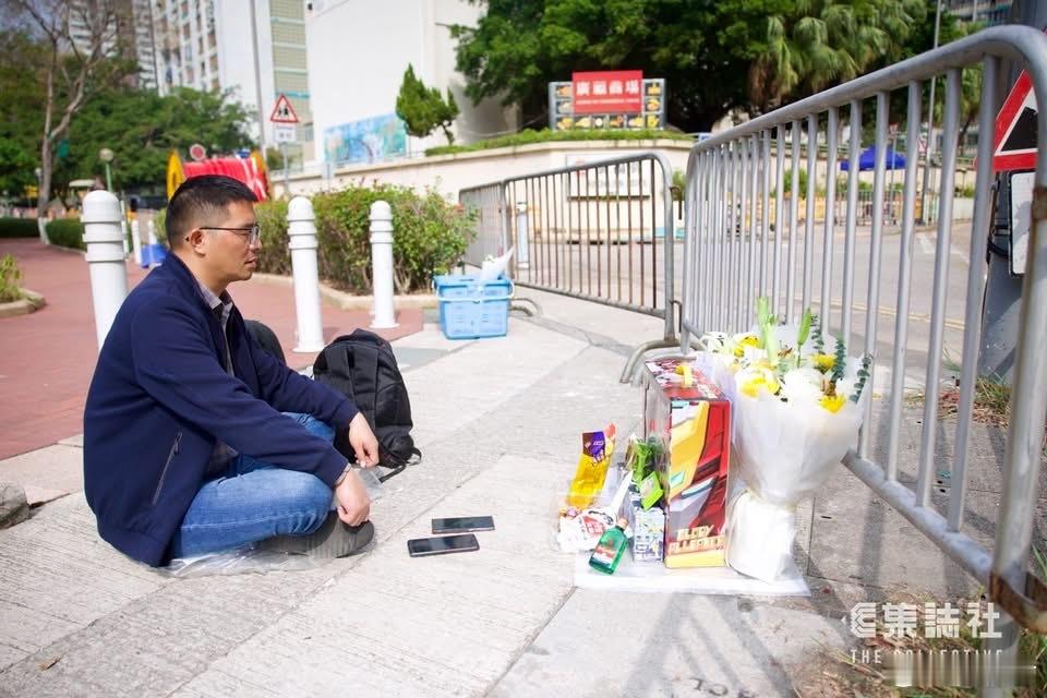 宏福苑火灾｜17年来从未见面　内地男火场外遥祭亡儿　「孩子的一个遗憾！」香港