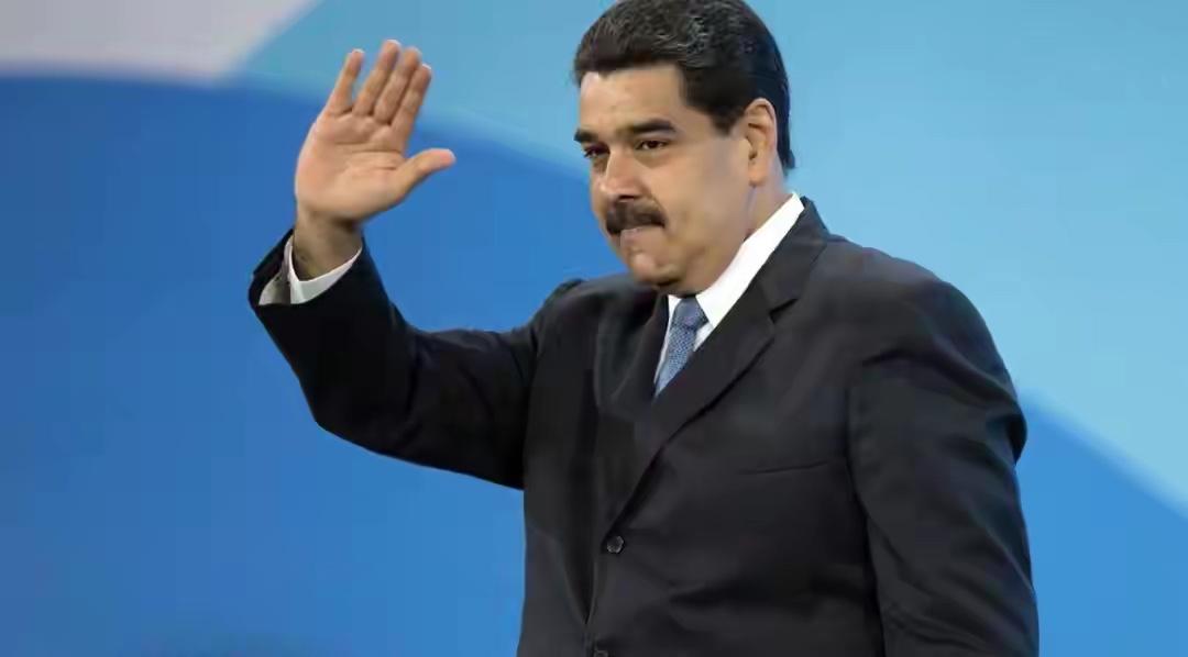 190国声援！美舰抢中方原油遭全球围攻，马杜罗立法亮剑绝不忍加勒比海惊现“海