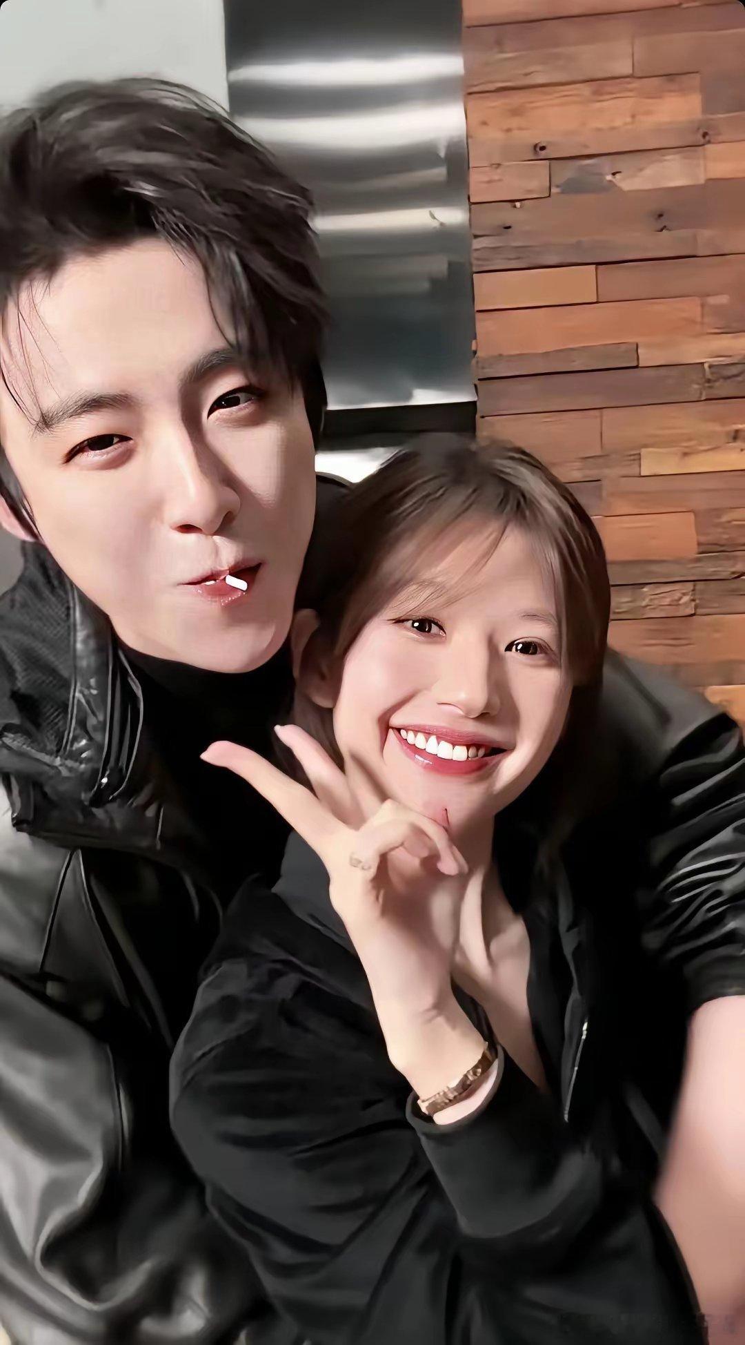 挖到一个陈年旧瓜！特意去扒了刘宇宁前妻的相关，结果属实惊到——原来两人2012年