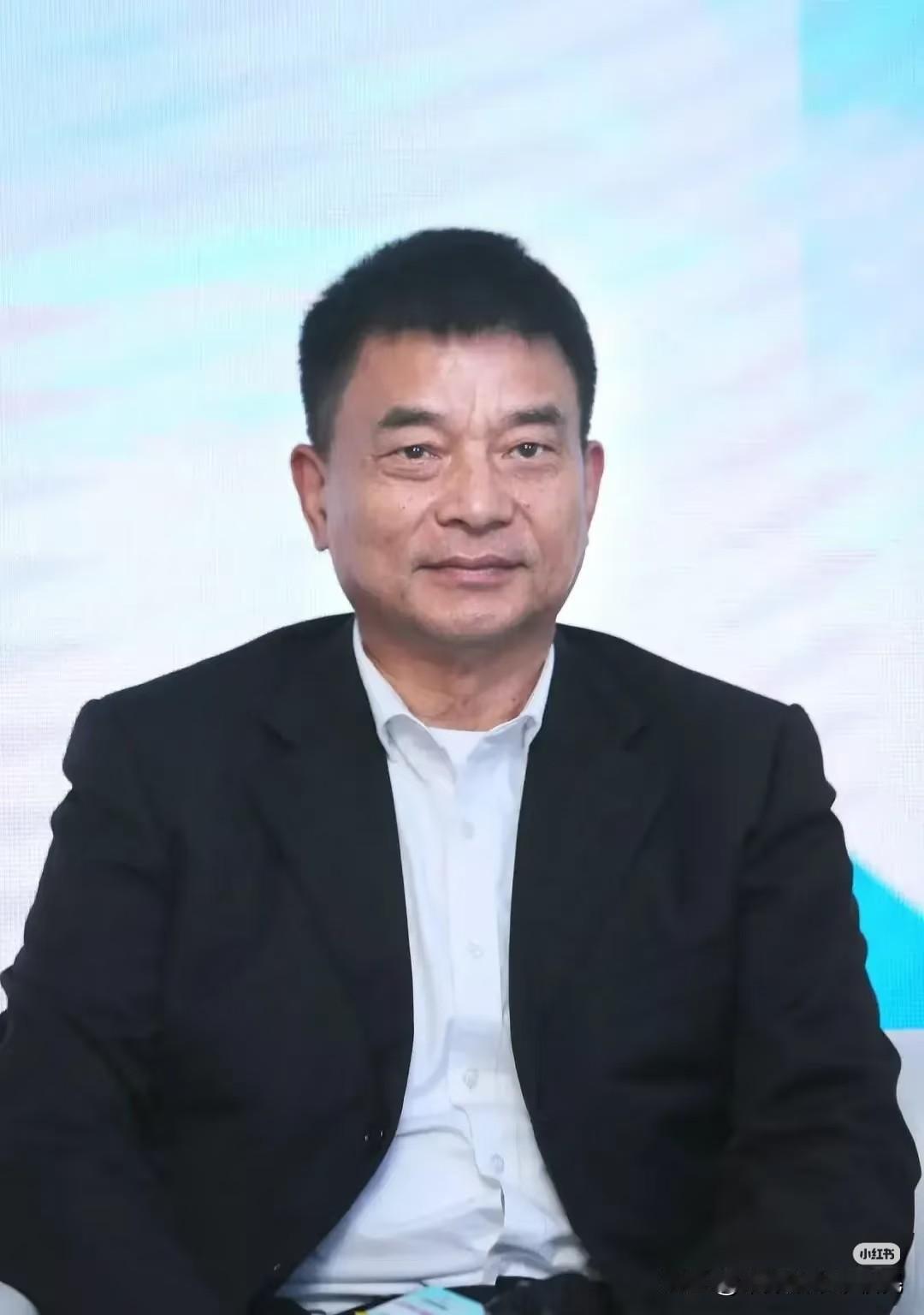 刘永好戳破真相：扩大内需的根在就业，传统行业才是老百姓的“饭碗底气”！刘永好