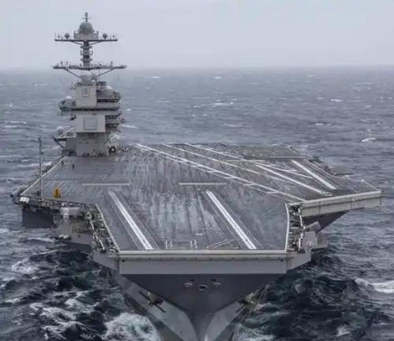 要是真打起来，中国导弹能不能把美军航母给干掉呢？答案是，几乎没可能，哪怕是鹰击-