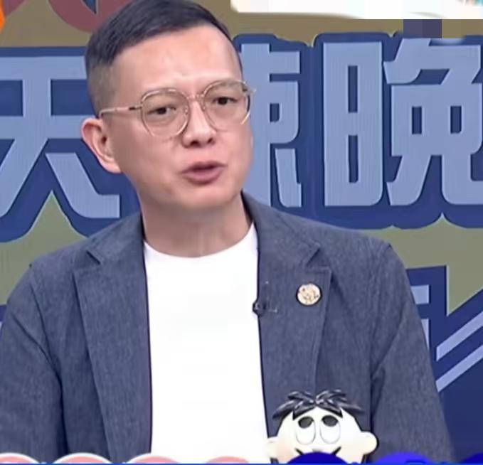 台湾地区时政评论员孙大千在中天节目上说，如果认为郑丽文去了北京访问之后，就可以软