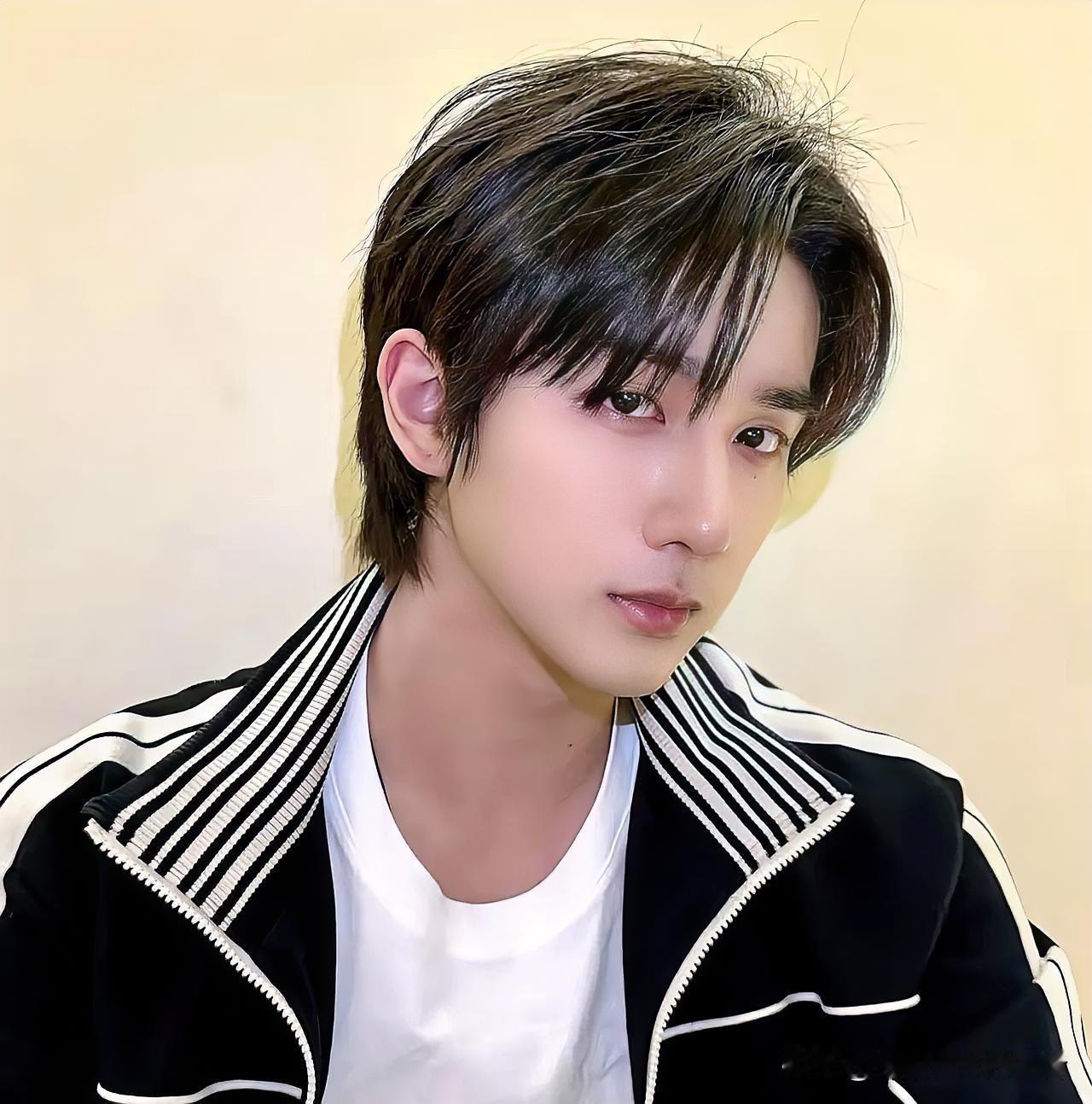 果然贫穷让我无知啊李宏毅被限高了看了他的限高令，我咋感觉有点不对劲了呢