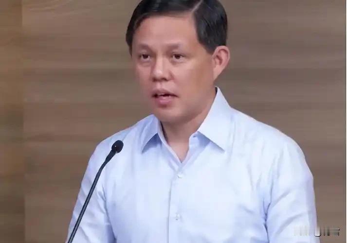 实事求是地讲，新加坡华人还是深谙中国的历史思想！9月16日，新加坡国防部长陈振