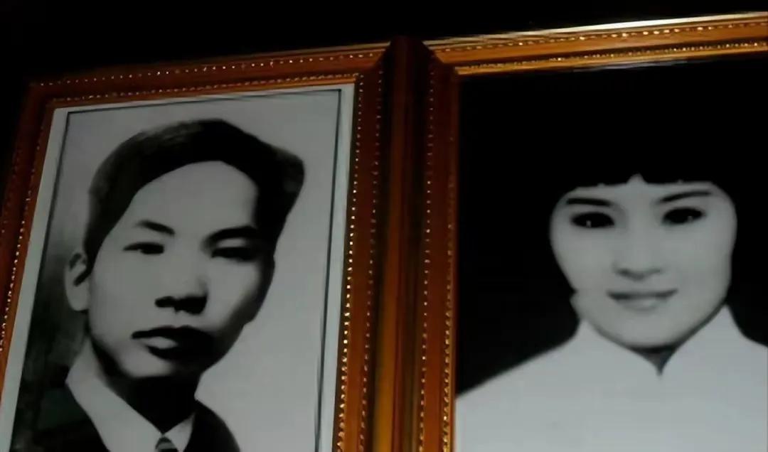 1931年，怀孕八个月的梁慧贞被敌人押到了刑场。临刑前，她突然抚摸着肚子，对刽子
