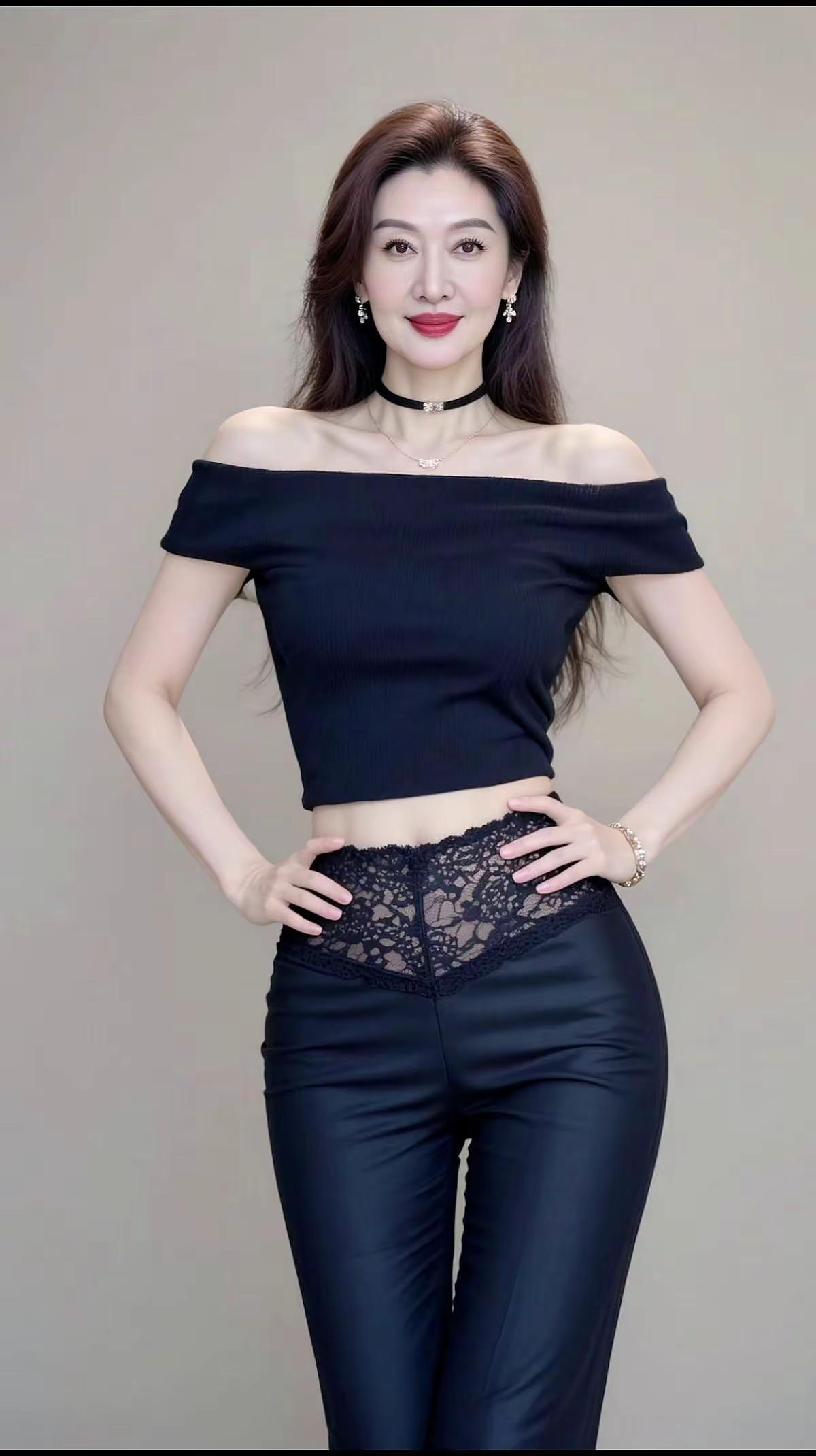 对小众风的偏爱，也是对不被定义自己的偏爱。不要把美丽留给明天，今天就穿出最美的模