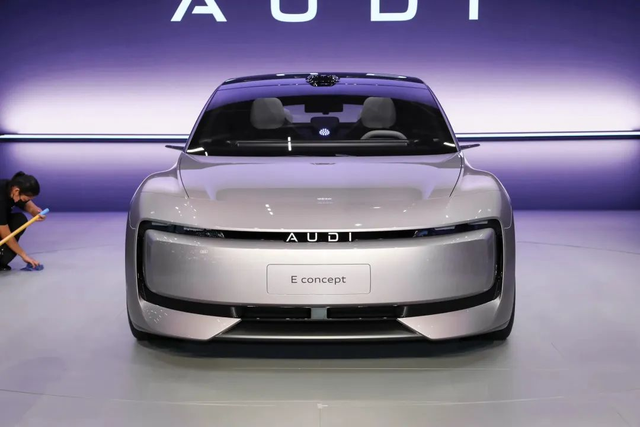 上汽奥迪的新车AUDIE5Sportback终于公布预售价了——23.59万