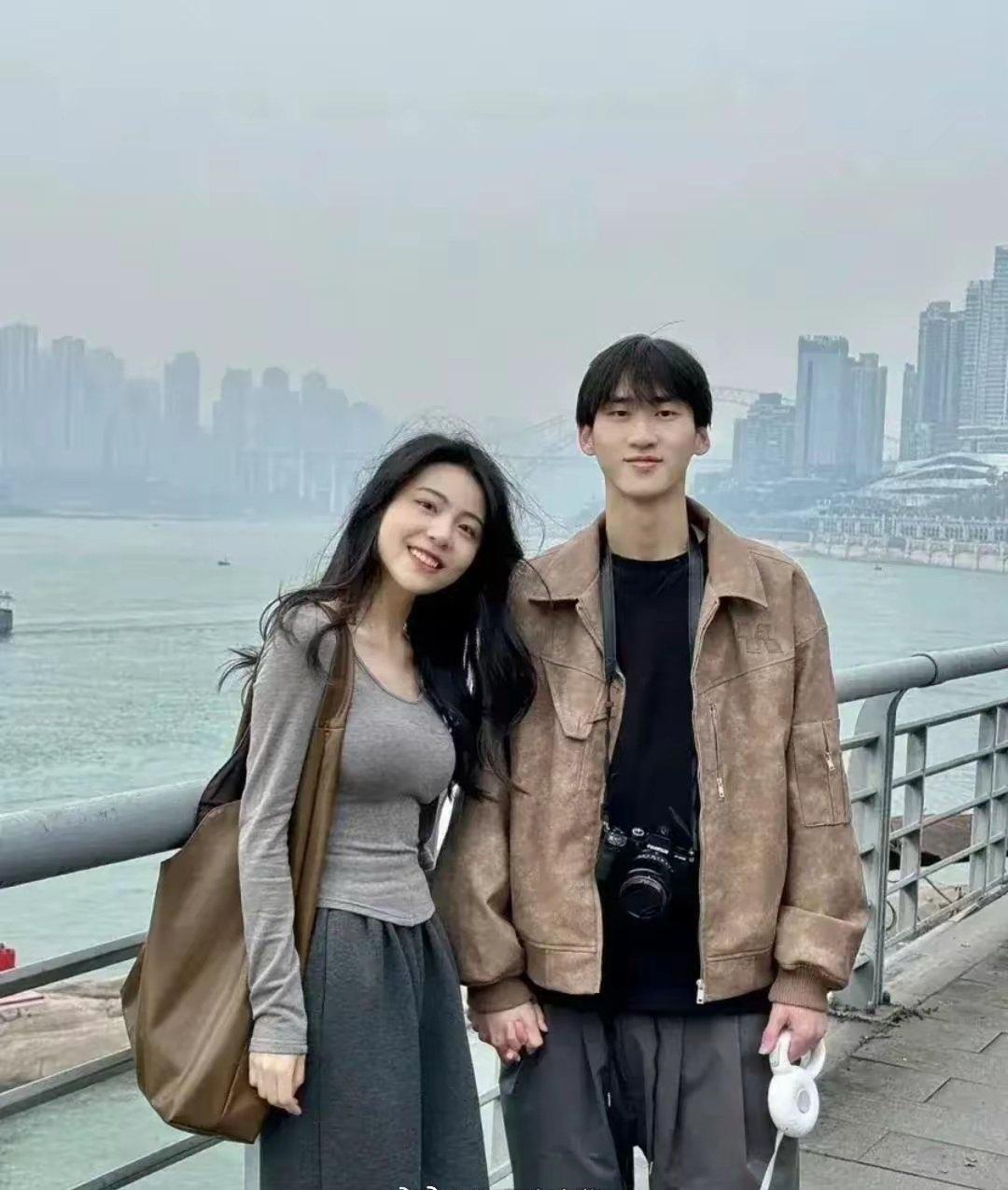 快扯结婚证了，老妈不喜欢这个男朋友我该怎么办？