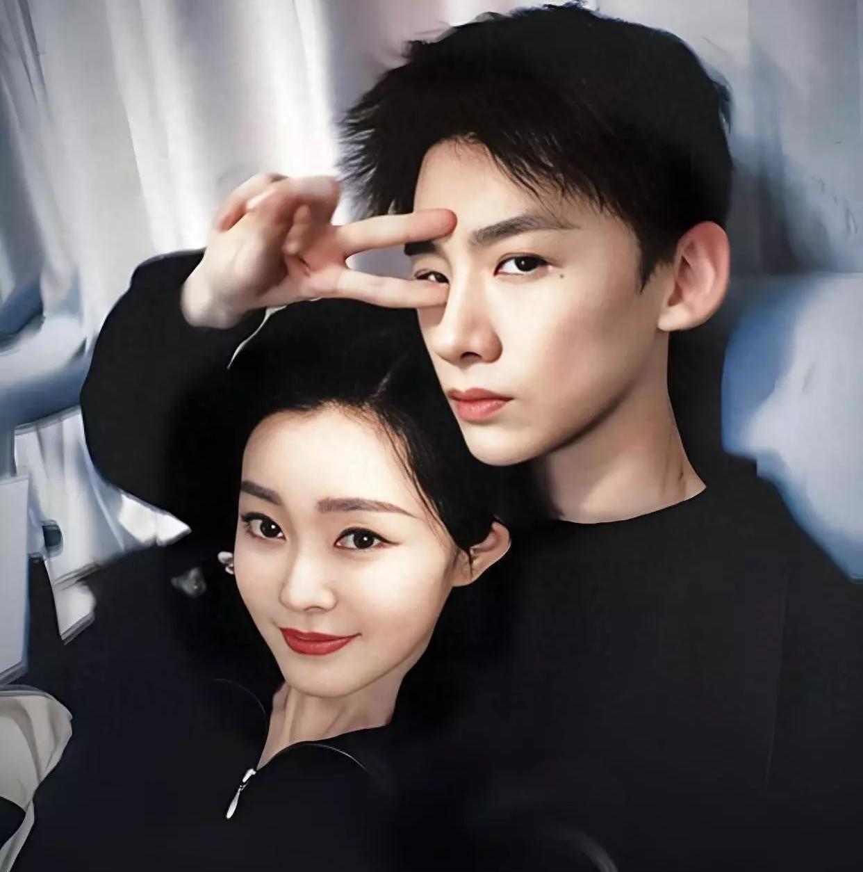 2026年情人节前后，白敬亭、宋轶这对未官宣却被网友磕了三年的CP，因换背景图、