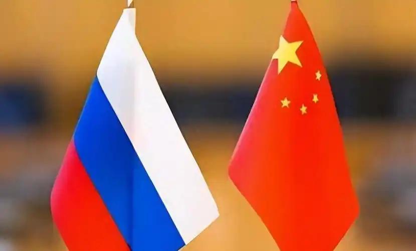 中国现在不必重点防范日本跟美国，中国现在最需要警惕的反而是俄罗斯！这么说的原因是