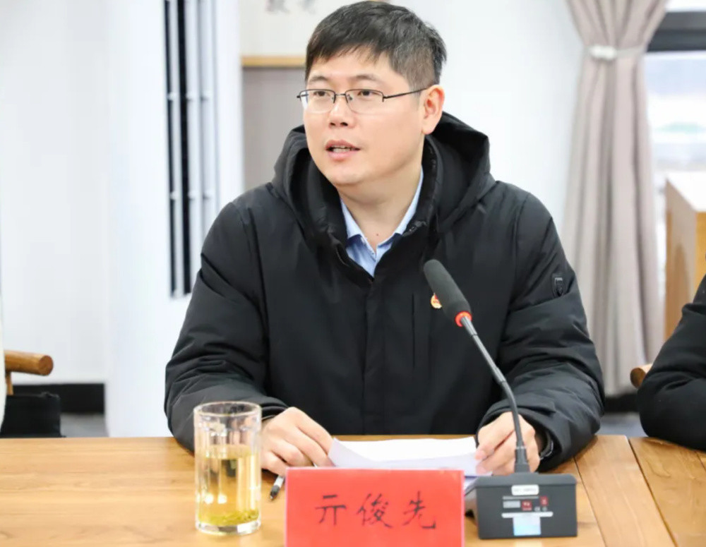 “90后”亓俊先, 拟获提拔