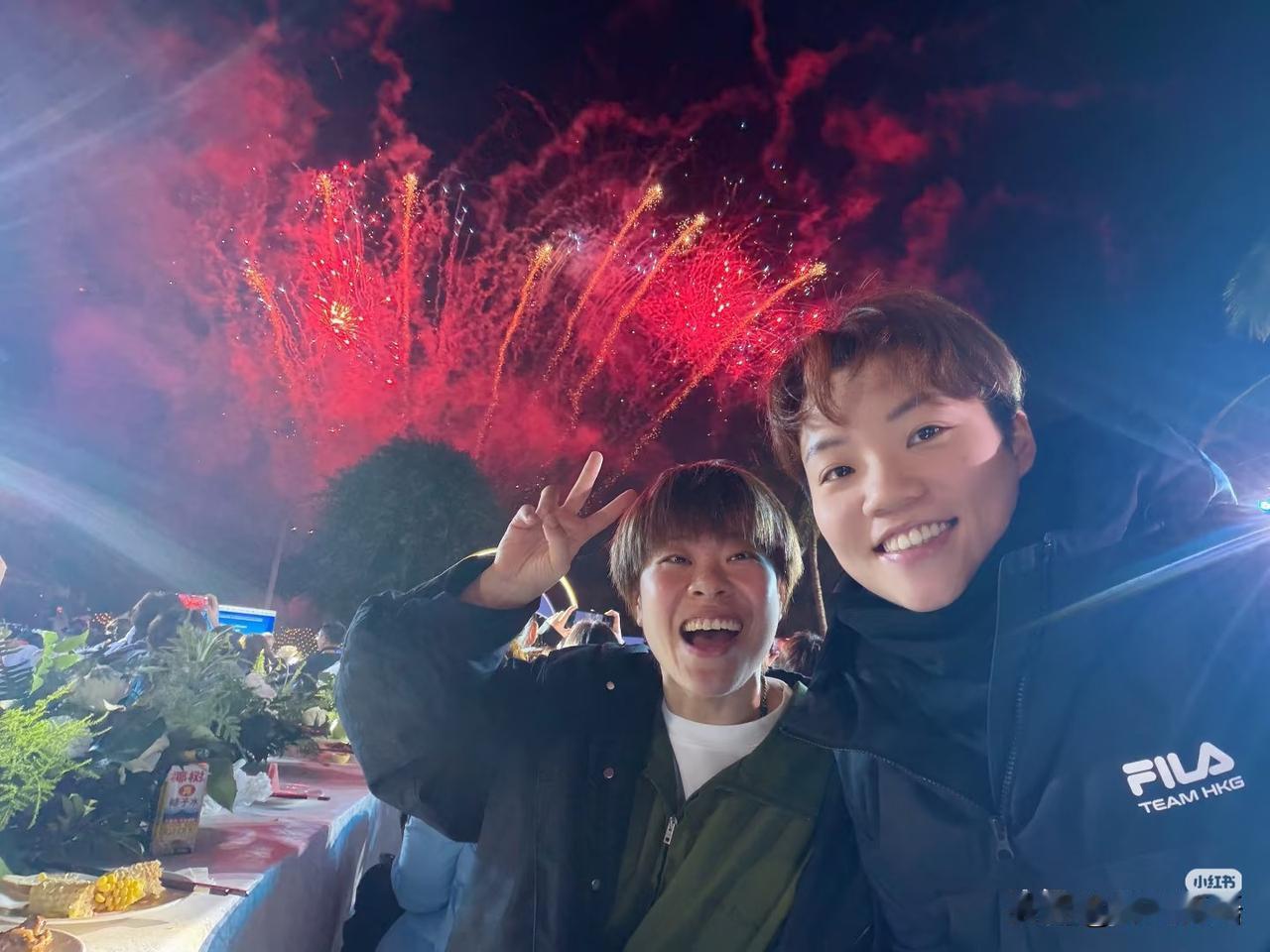 杜凯琹已经回香港了。刚刚看到杜凯琹发文：美丽海口，下次见！她分享了好多在海口拍