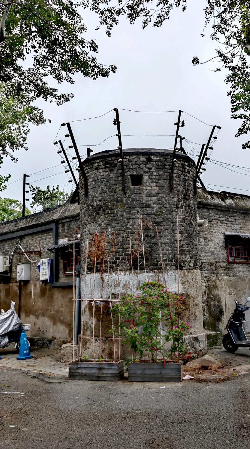 有人去北京旅游，拍了一些照片，这是其中的一张，问我这是什么地方？我土生土长的北京