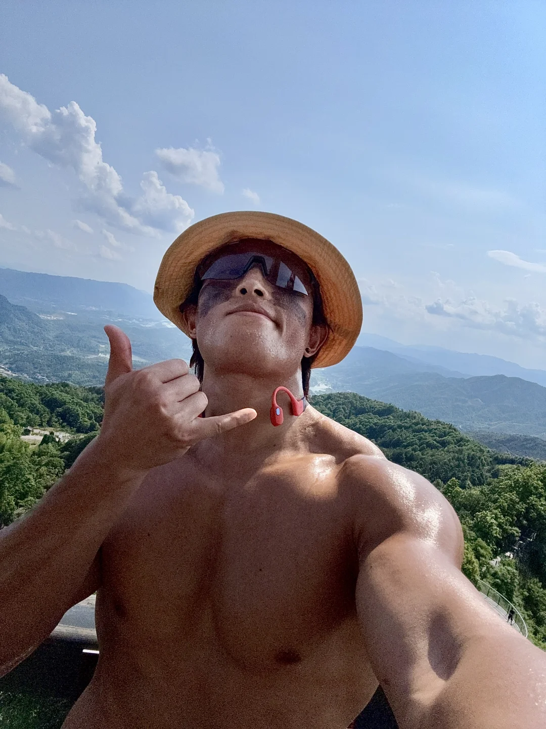 蝉鸣的夏季🤙🏾🤙🏾🤙🏾