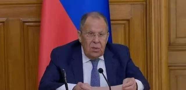 俄罗斯发出警告：战争爆发中国将被围攻，不过对中国最危险的不止战争。大家最近可能刷