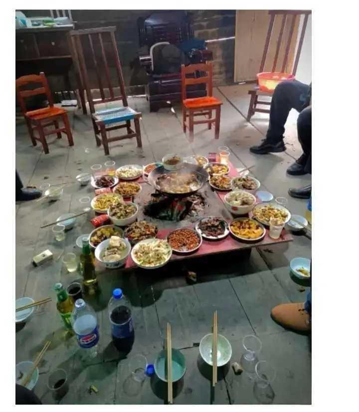 这桌子哪有卖的