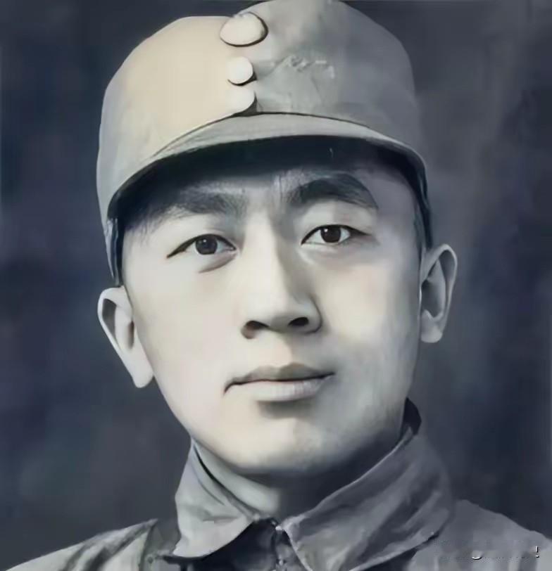 1942年，日伪军一师长派人给粟裕送了一包烟。粟裕不解，以为是敌人送礼，便饶有兴