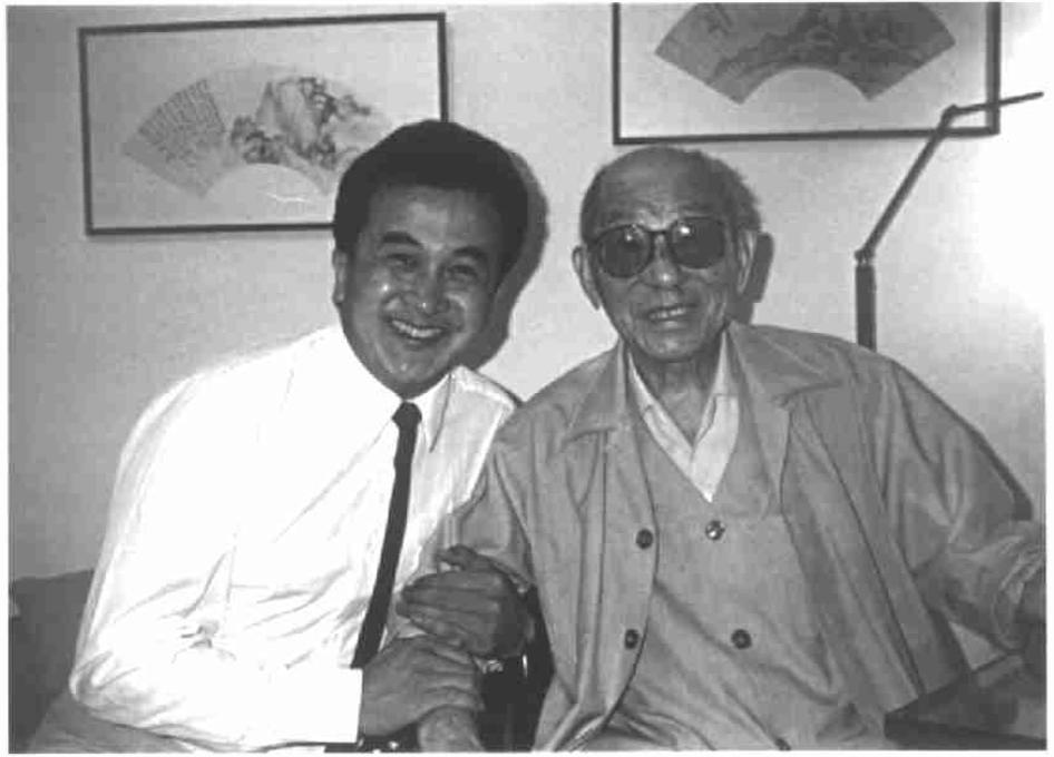 张学良被释后为什么不回中国大陆？油管上台湾的节目讲到过原因。张学良一直处于被