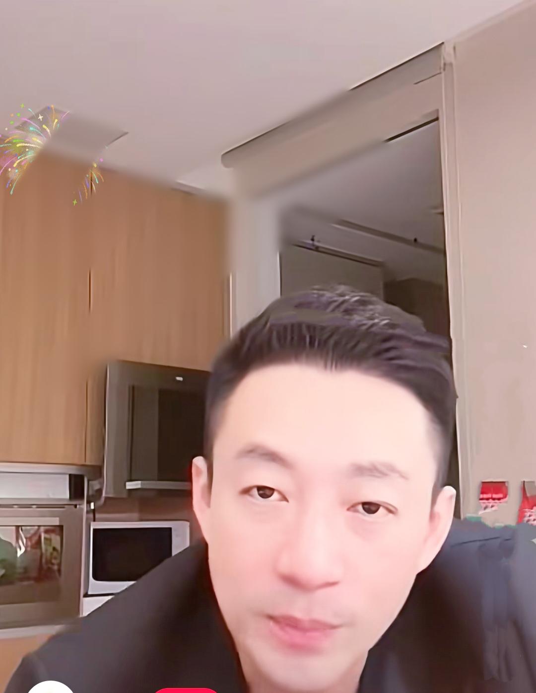 小S估计要后悔死了好不容易立住的深情人设，被汪小菲简单的一句话给破功了，闹得全
