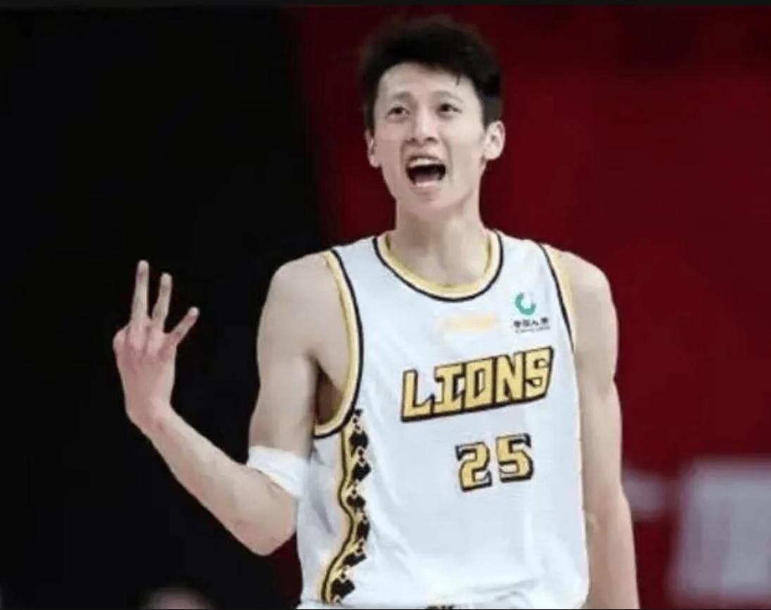 赵岩昊加盟宁波，别着急说捡到宝，这笔引援其实两边都在赌赵岩昊已经正式