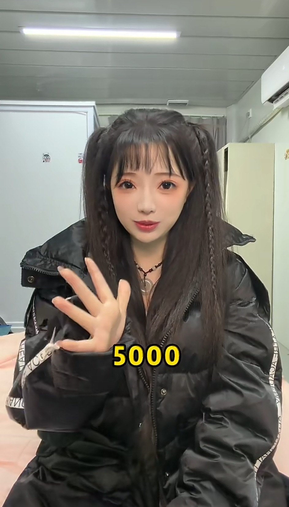 百万网红自曝月收入5千你相信吗？拥有600万关注的网红说月收入才5000，这多