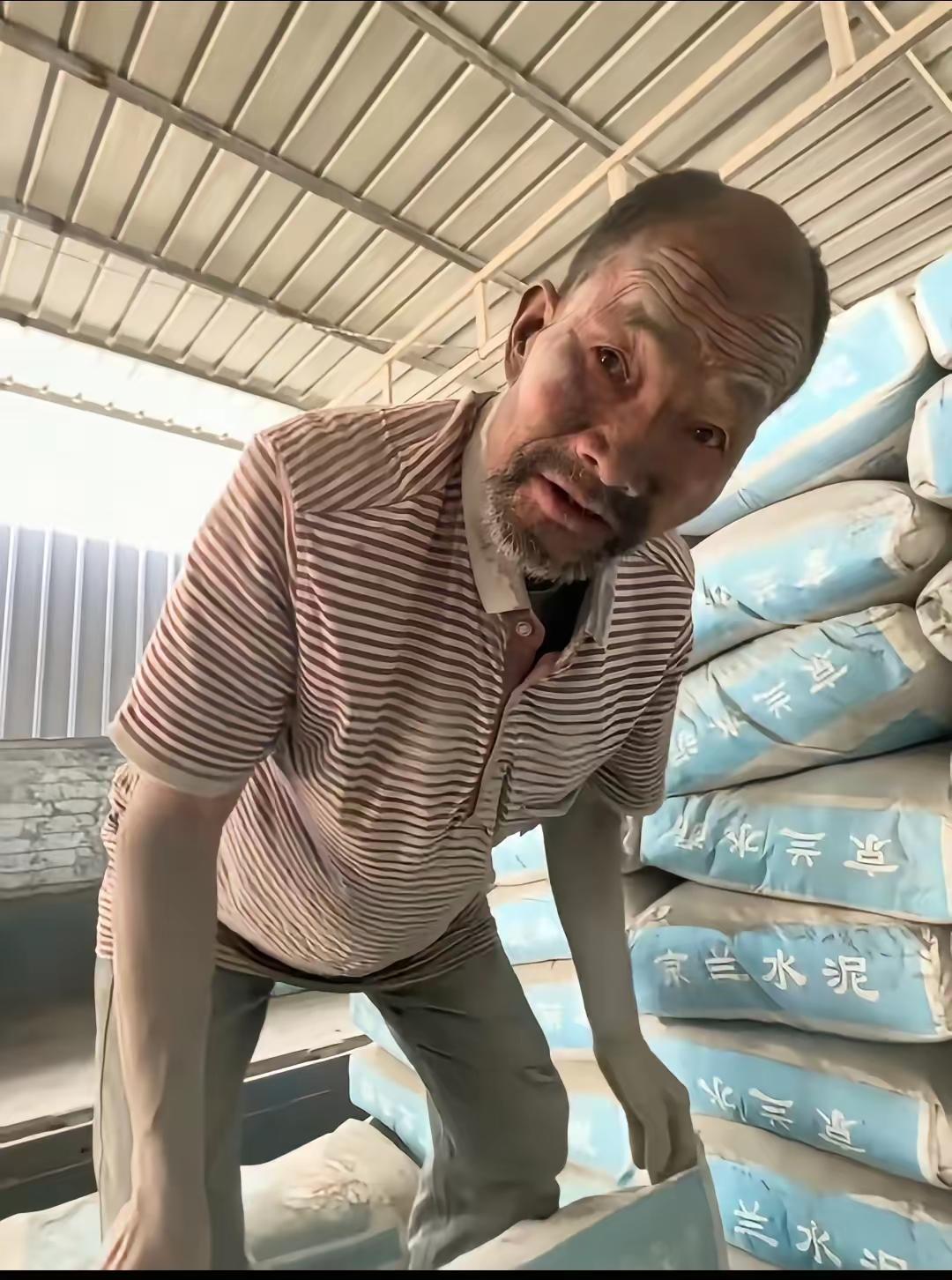 “水泥老人”户籍都被注销了，这在法律上属于“被宣告死亡”，在家属的认知里也认