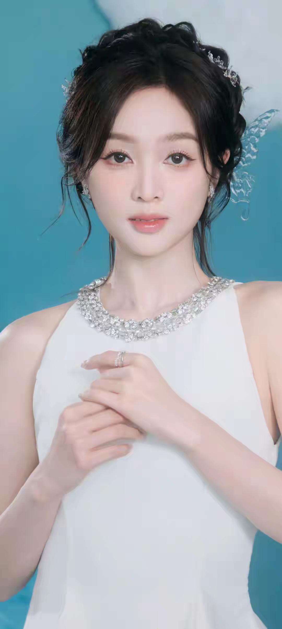 吴宣仪威兰达AIR权益价13.78万