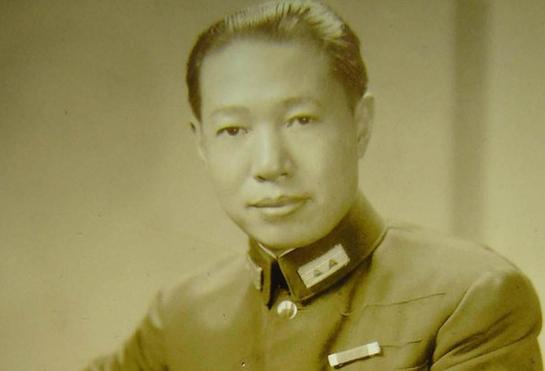 1954年，张群对蒋介石说：“熊式辉在曼谷办工厂破产了，想到台湾来养老。”