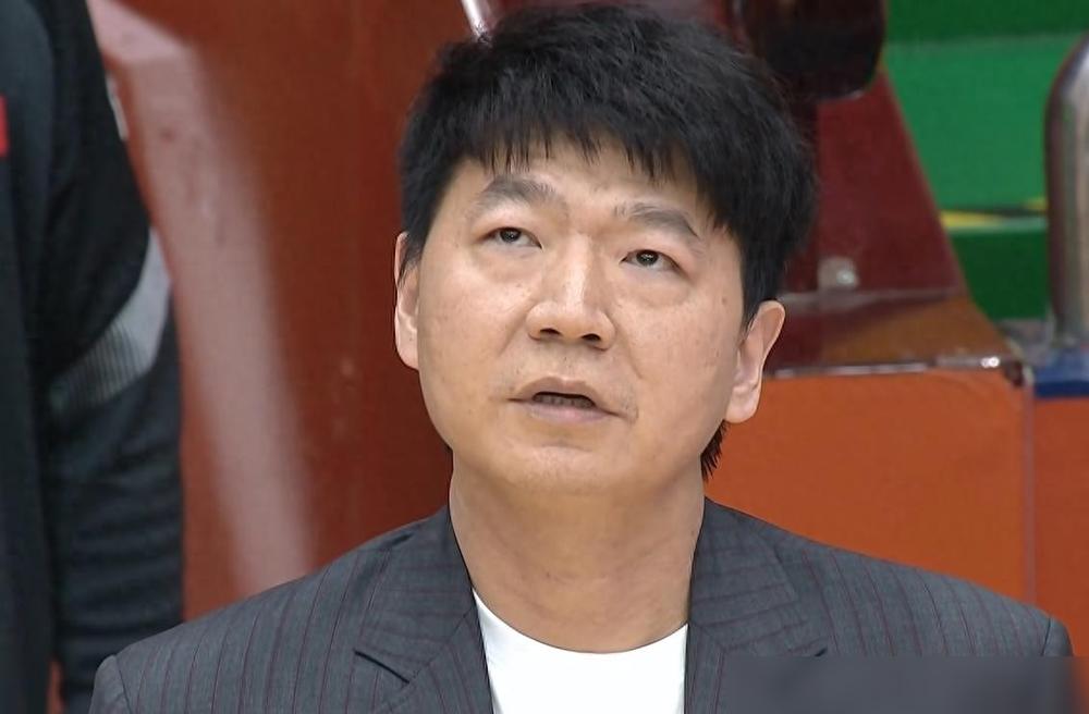 炒掉冠军教头，就因为200万年薪谈不拢？辽宁队这笔账，算得让人后背发凉。你以