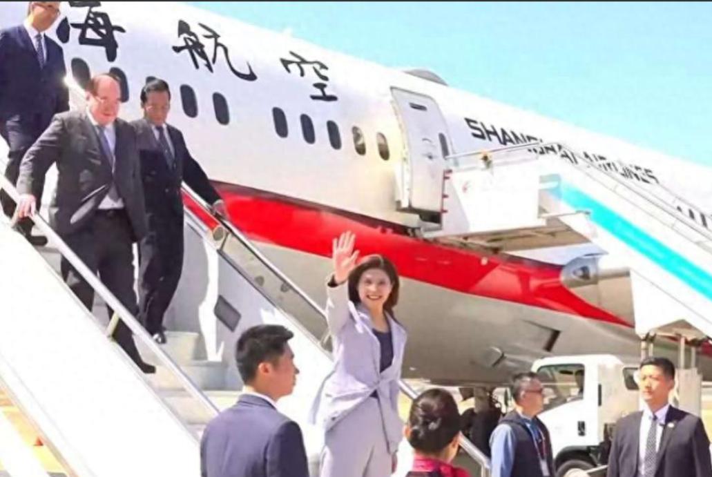 台独分子赖清德发表声明，4月7日，就在中国国民党主席郑丽文率团启程访问中国大