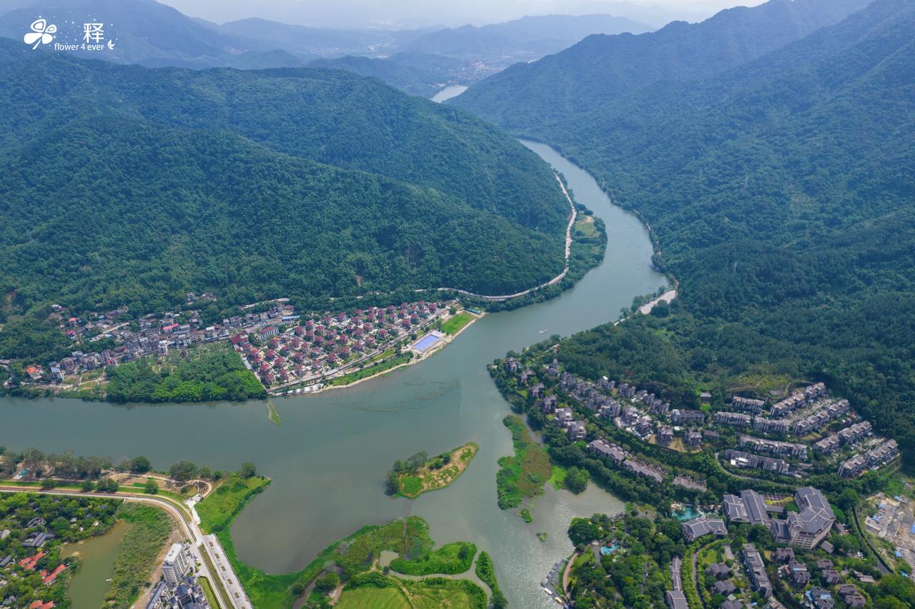 这是福建版鹤岗最漂亮的居住区，也是福州地区最便宜的别墅区。叠拼75万，联排13