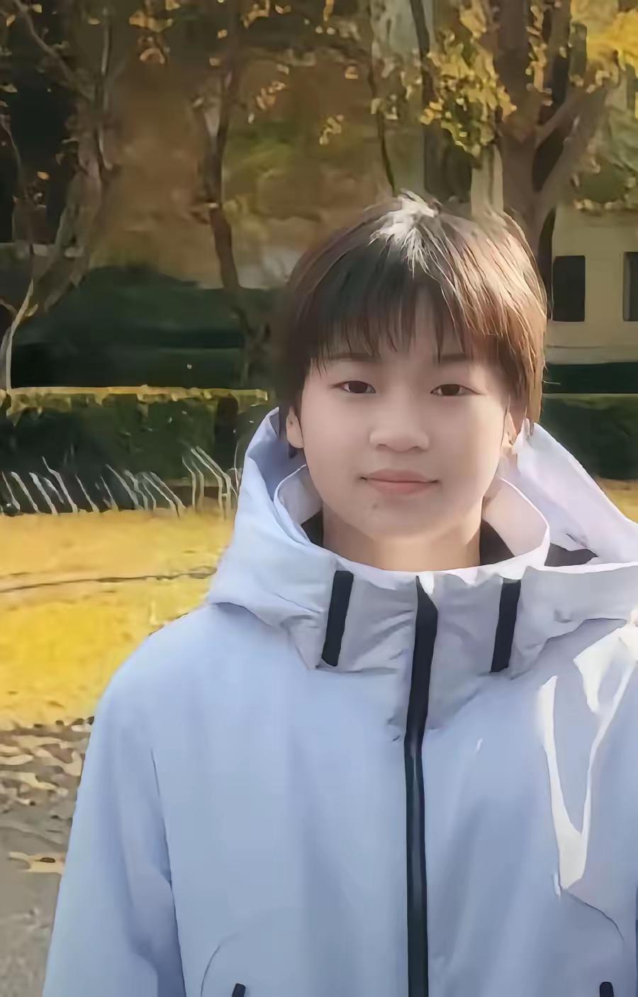 张家齐：21岁退役。​周继红：21岁退役。​高敏：22岁退役。​伏明霞：2