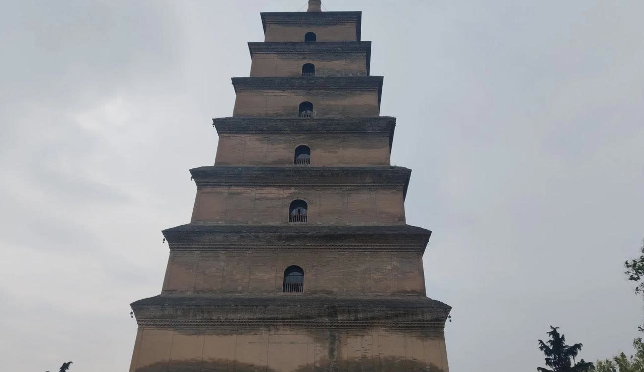 全民抵制国足抵制国足赞助商和举办城市的情况下，怎么会是十三朝古都西安第一个接盘国