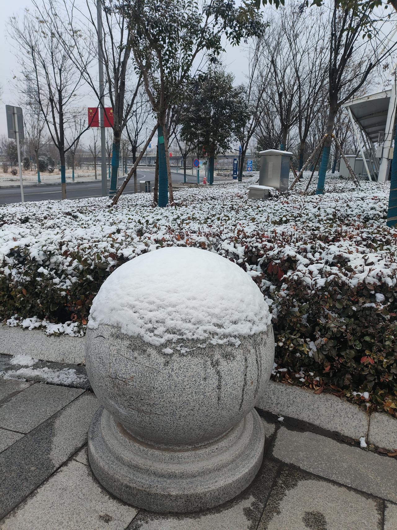 减少考试次数，中高考也会减少吗？当然不会。但是未来，中高考肯定会改革。一个