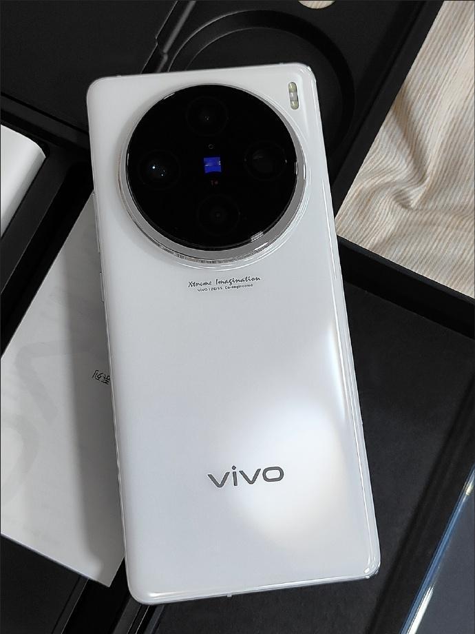 不知道大家有没有发现，现在手机的内存占用率越来越大了。记得，几年前，32G、