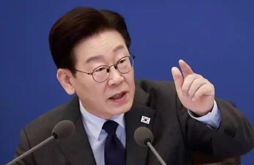 日本在关注中国，其实不只是日本在关注，朝鲜、韩国以及俄罗斯和美国同样在留意中国，