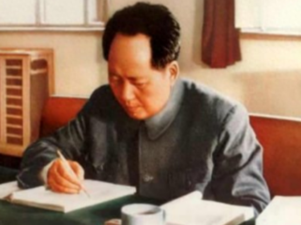 彭德怀要枪毙一名逃兵，毛主席得知后拦下，没想到救下个未来司令。1940年的初