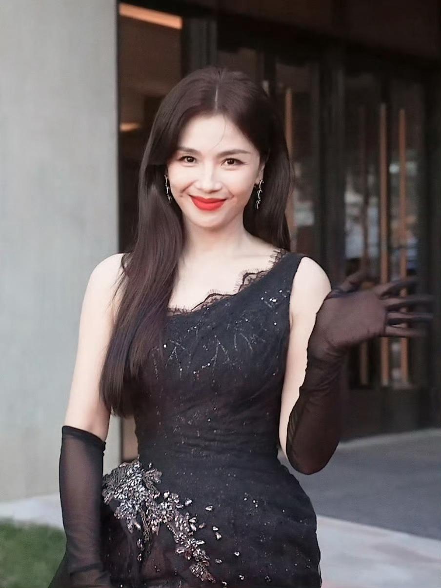 超美刘涛女星颜值气质[大笑]