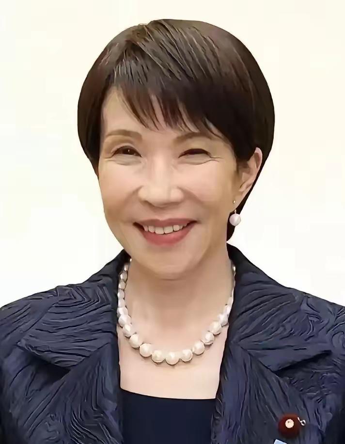 高市早苗又说了什么别人在前头烧火，她却在后头拿《中日联合声明》挡身子。1