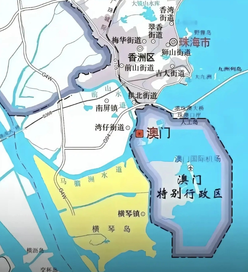 澳门作为一个城市确实太小了，发展空间已极大受限，现今主要以博彩业“为生”，但博彩