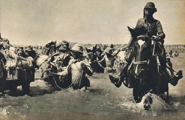 1940年5月8日，日军第3师团第6步兵联队的部队在渡过中国湖